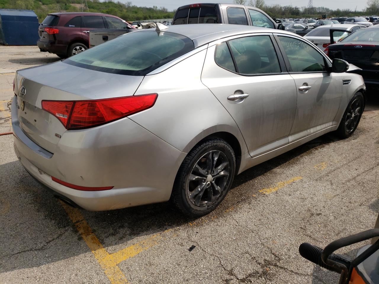 Photo 4 from auction – 2013 KIA OPTIMA LX with VIN 5XXGM4A75DG115963