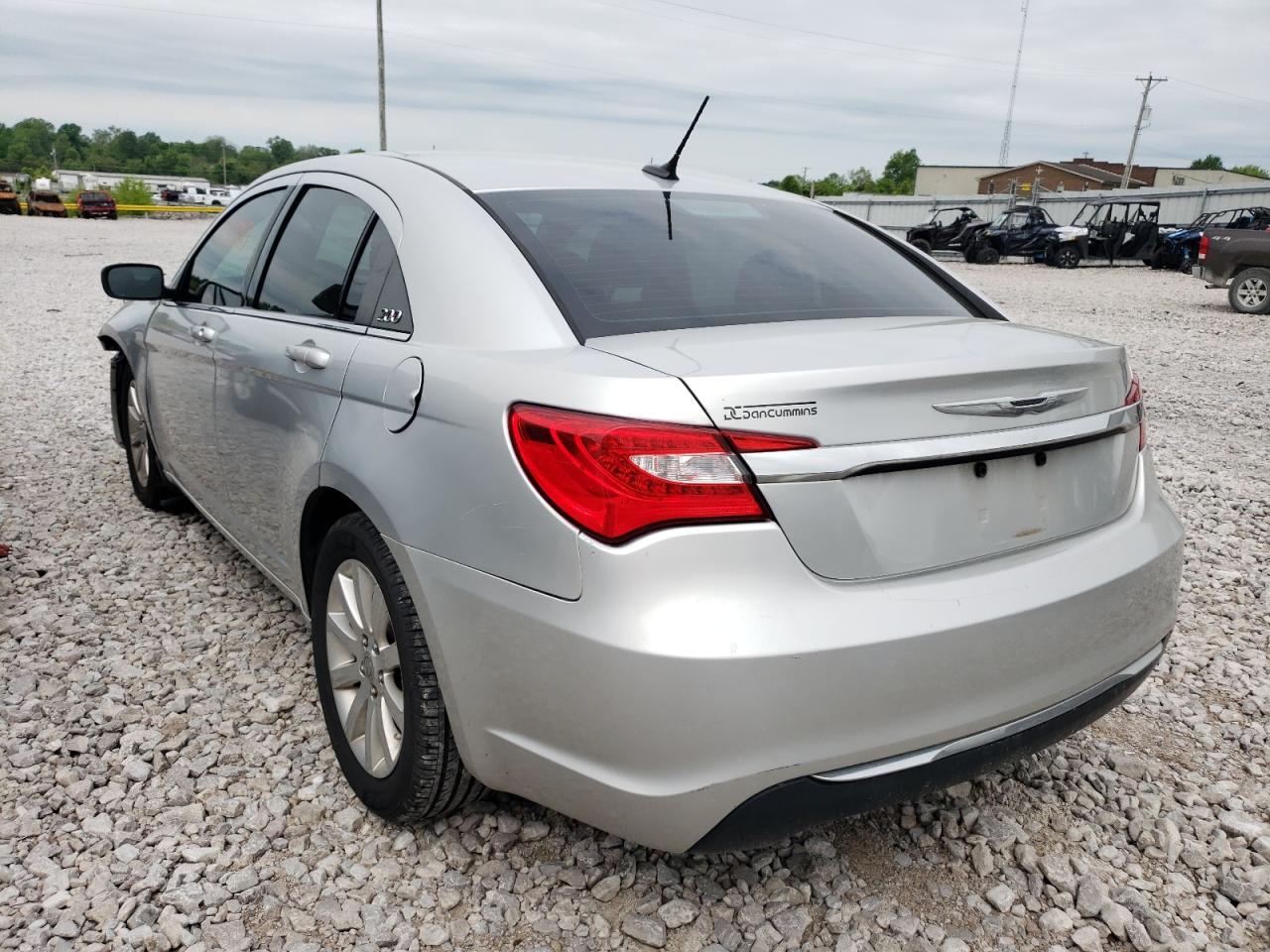 Photo 3 from auction – 2011 CHRYSLER 200 TOURIN with VIN 1C3BC1FB2BN625492