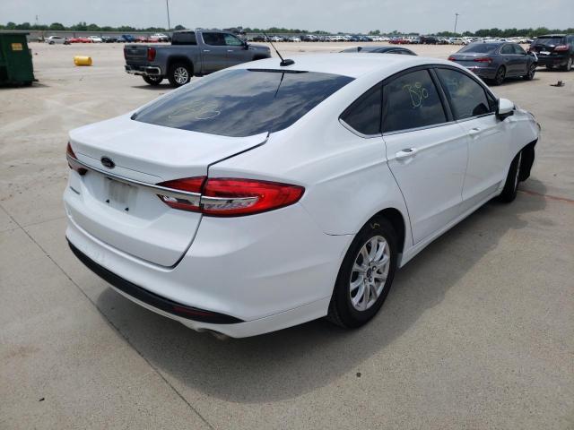 Photo 4 from auction – 2017 FORD FUSION S with VIN 3FA6P0G75HR342277