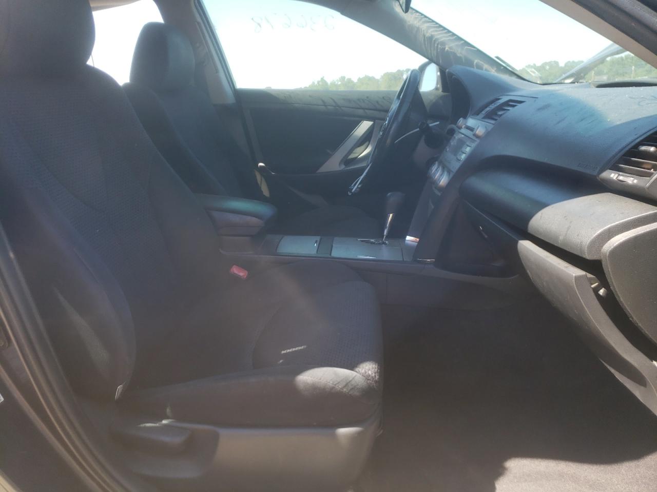 Photo 5 from auction – 2011 TOYOTA CAMRY BASE with VIN 4T1BF3EKXBU225861