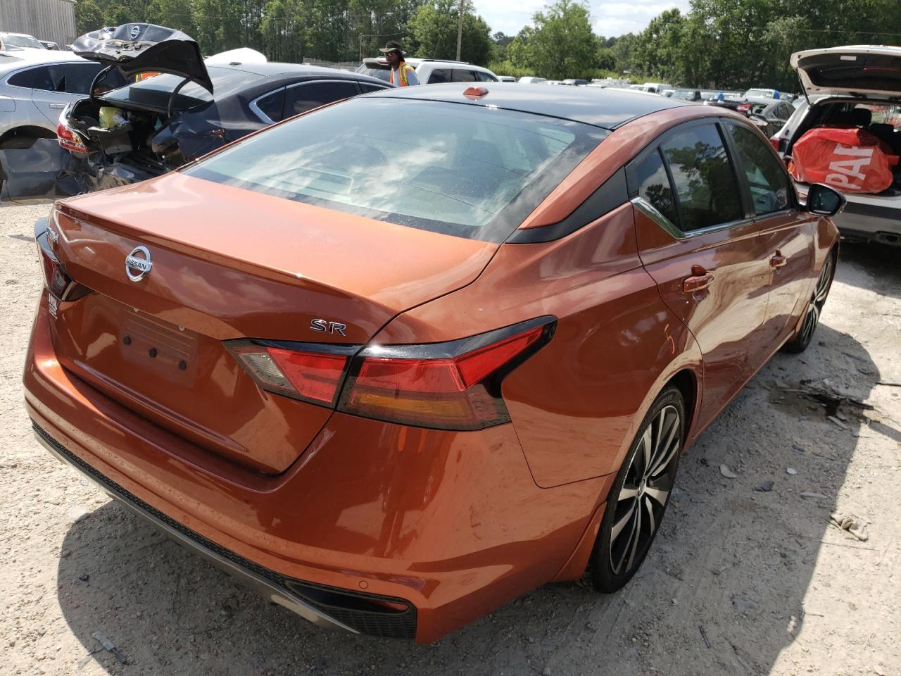 Photo 4 from auction – 2020 NISSAN ALTIMA SR with VIN 1N4BL4CV9LC113288