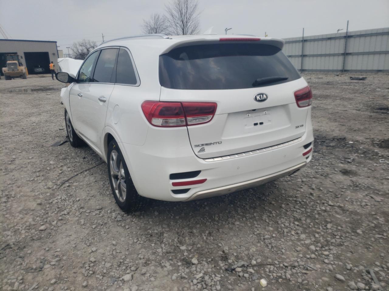 Photo 3 from auction – 2018 KIA SORENTO SX with VIN 5XYPKDA58JG393347