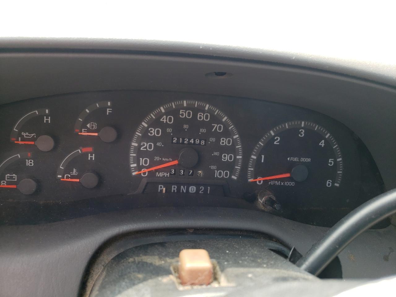 Photo 8 from auction – 1998 FORD F150 with VIN 1FTZF1765WKA31215