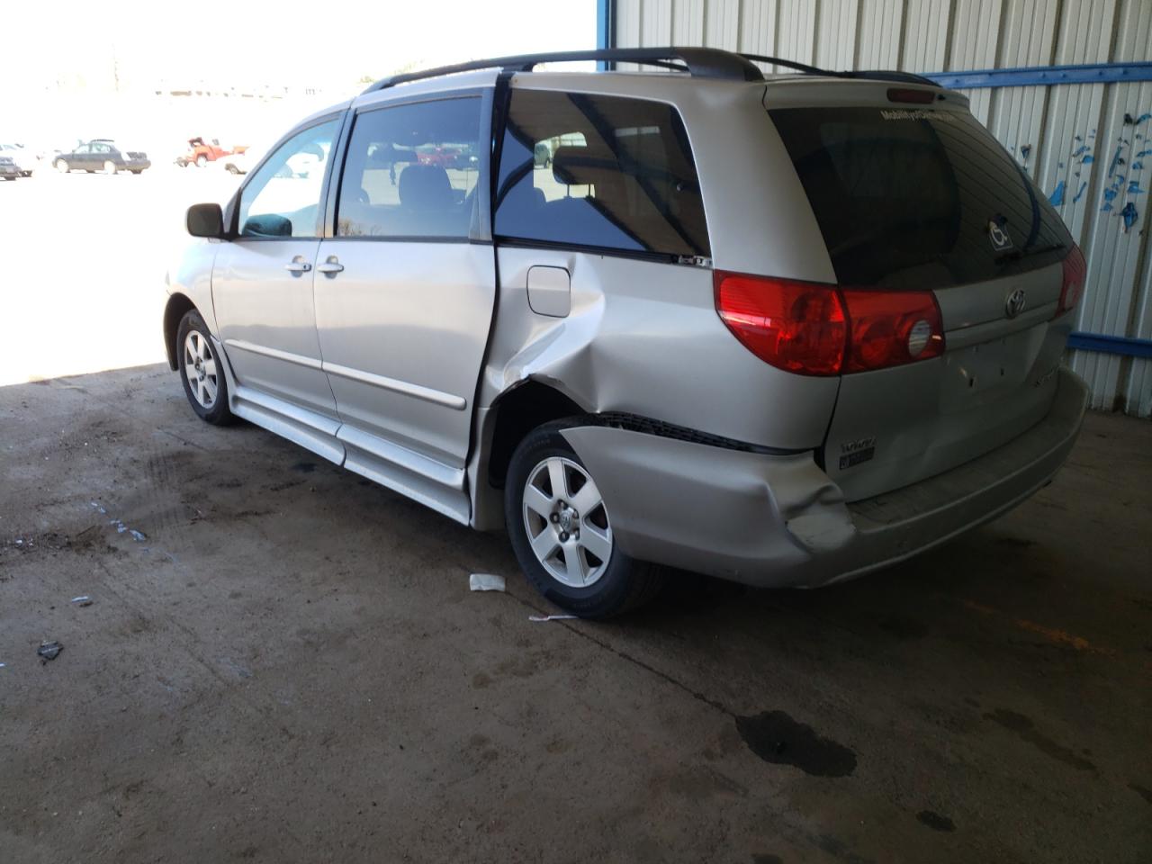 Photo 3 from auction – 2006 TOYOTA SIENNA with VIN 5TDZA23C46S577920