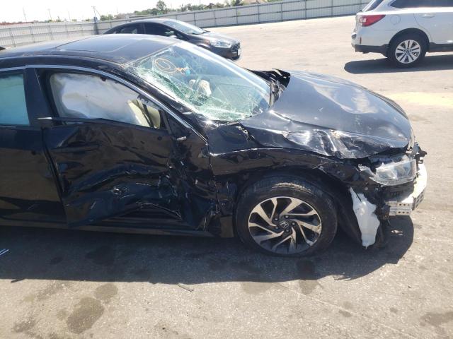 Photo 9 from auction – 2018 HONDA CIVIC EX with VIN 2HGFC2F76JH546060