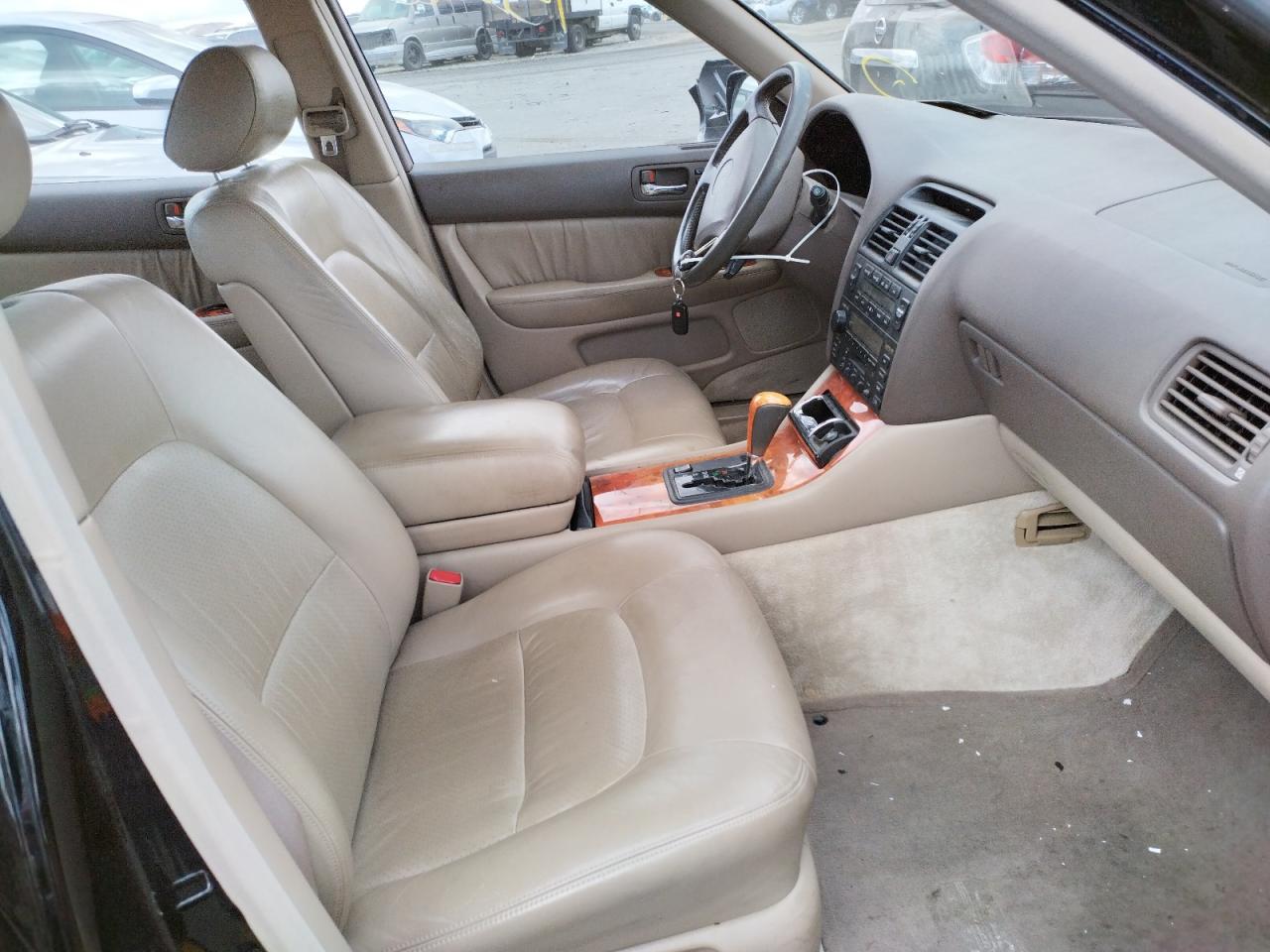 Photo 5 from auction – 1997 LEXUS LS 400 with VIN JT8BH28F1V0095860