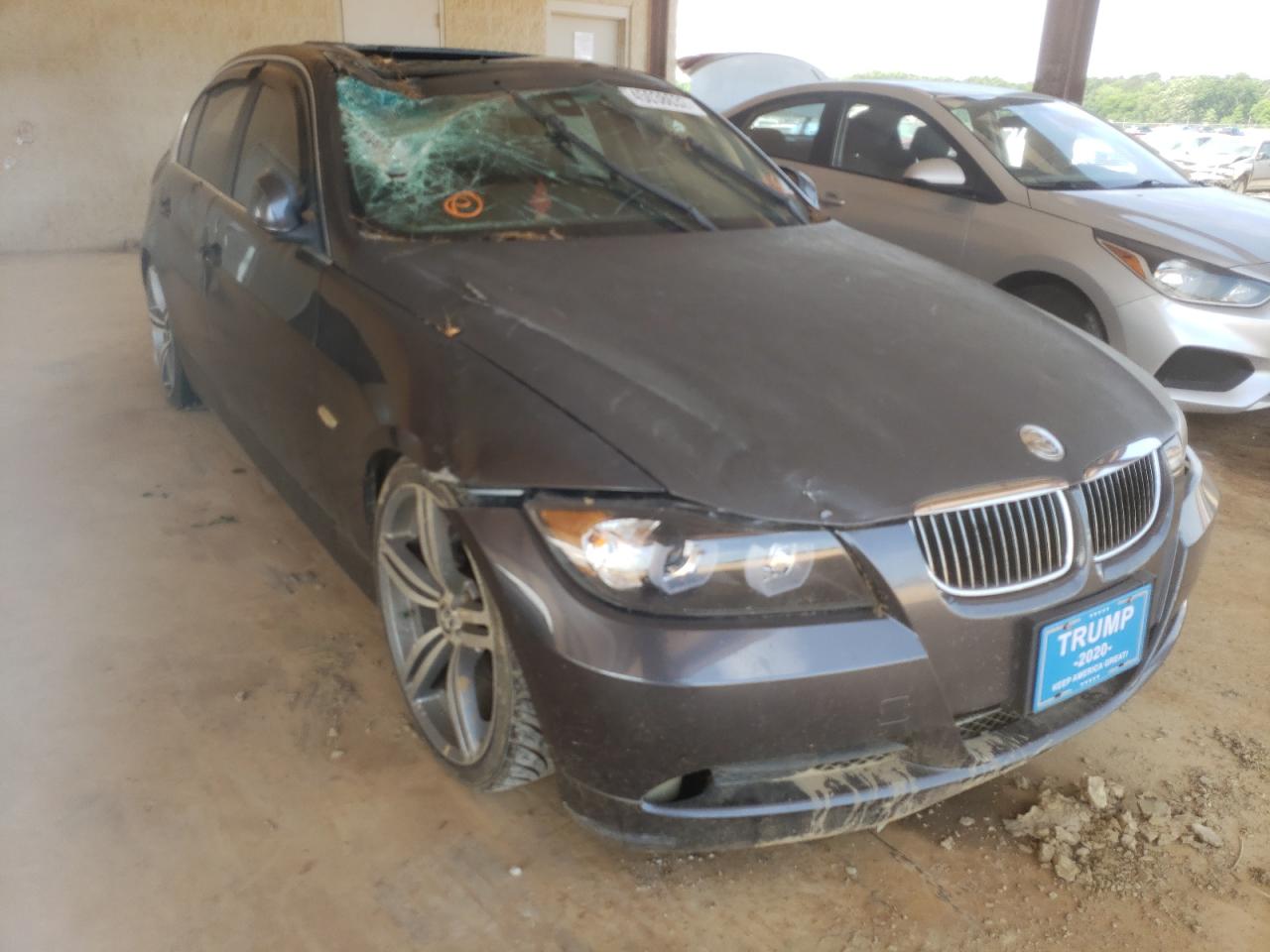 BMW 330 I 2006 with VIN WBAVB33596PS11025 - Photo from auction
