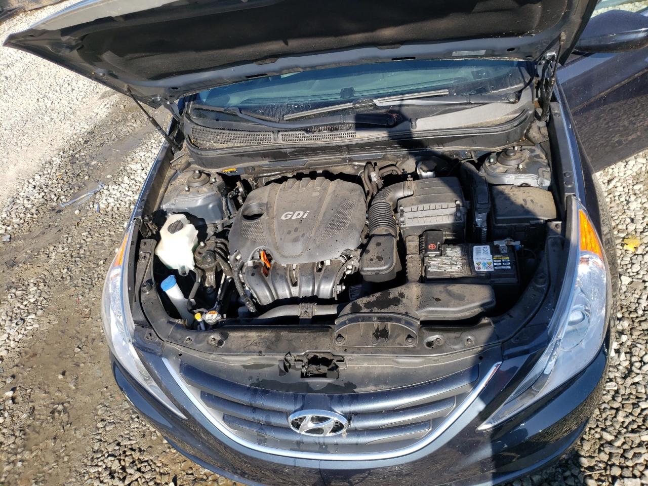 Photo 7 from auction – 2014 HYUNDAI SONATA GLS with VIN 5NPEB4AC3EH880203