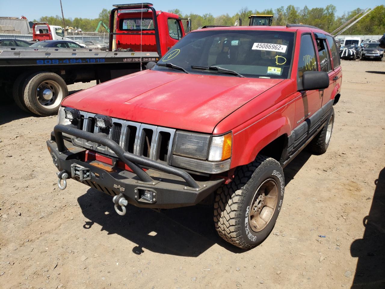 Photo 2 from auction – 1997 JEEP GRAND CHER with VIN 1J4GZ58S0VC753454