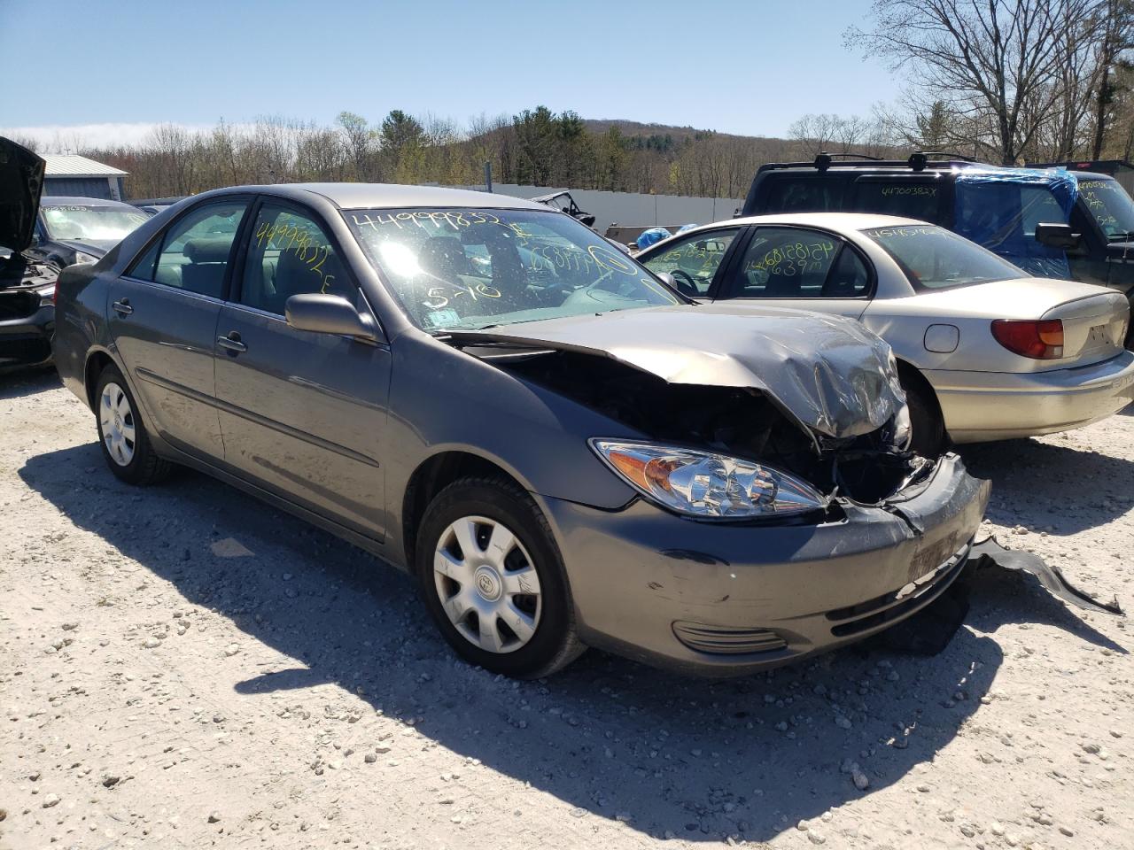 TOYOTA CAMRY LE 2002 with VIN 4T1BE32K42U609349 - Photo from auction