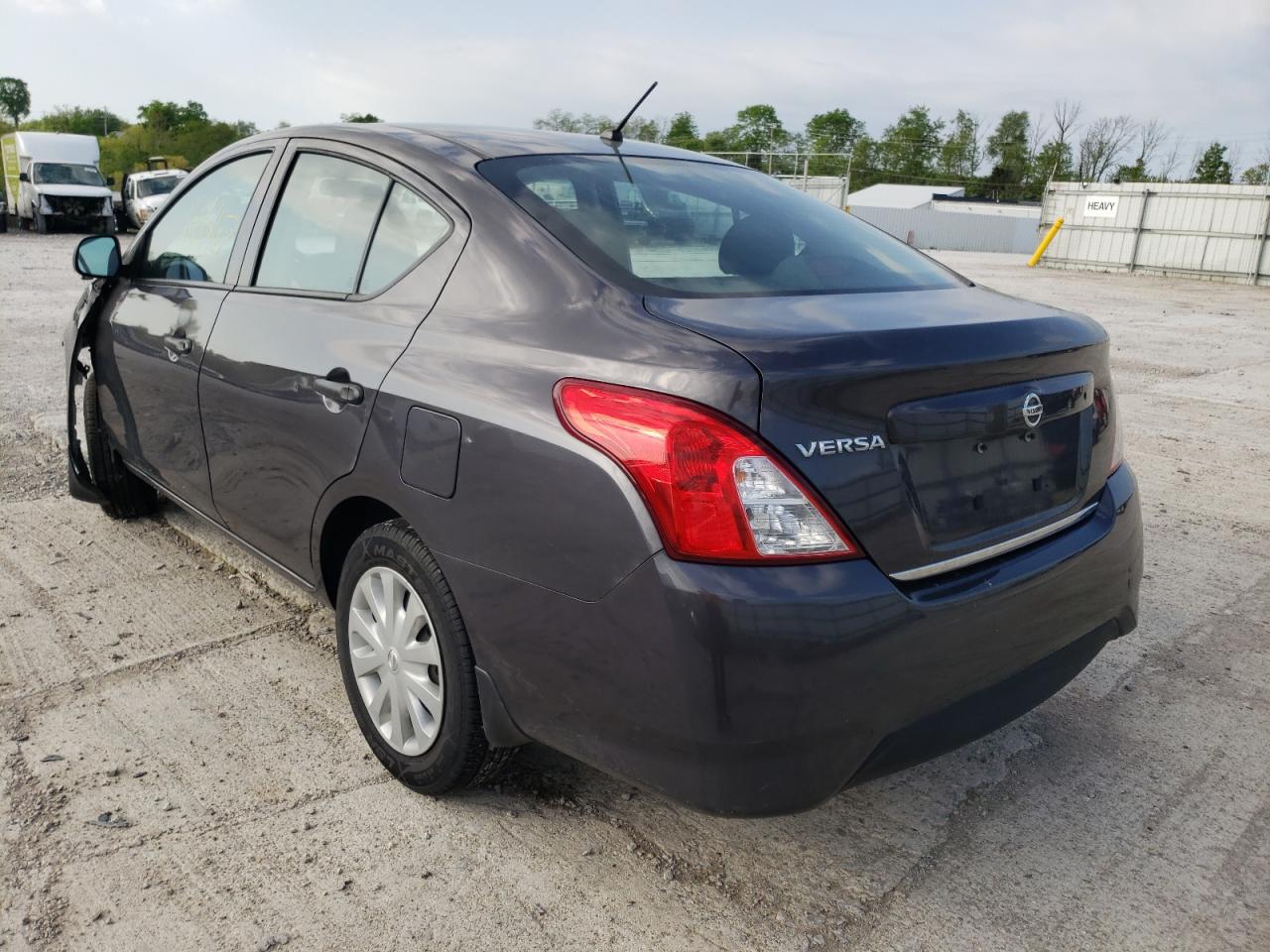 Photo 3 from auction – 2015 NISSAN VERSA S with VIN 3N1CN7APXFL889388
