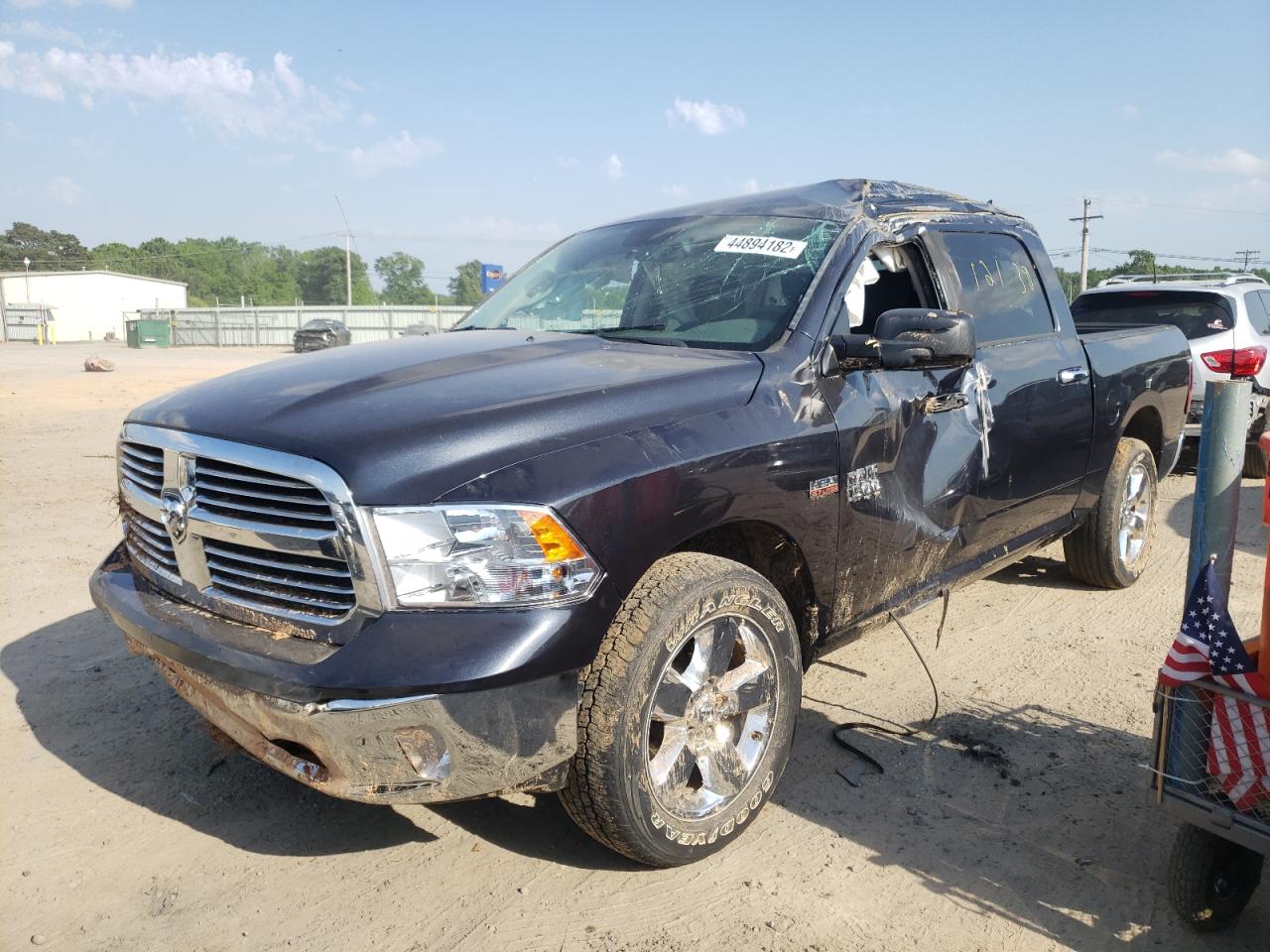 Фото 2 с аукциона – 2014 RAM 1500 SLT с VIN 1C6RR6LT8ES184838