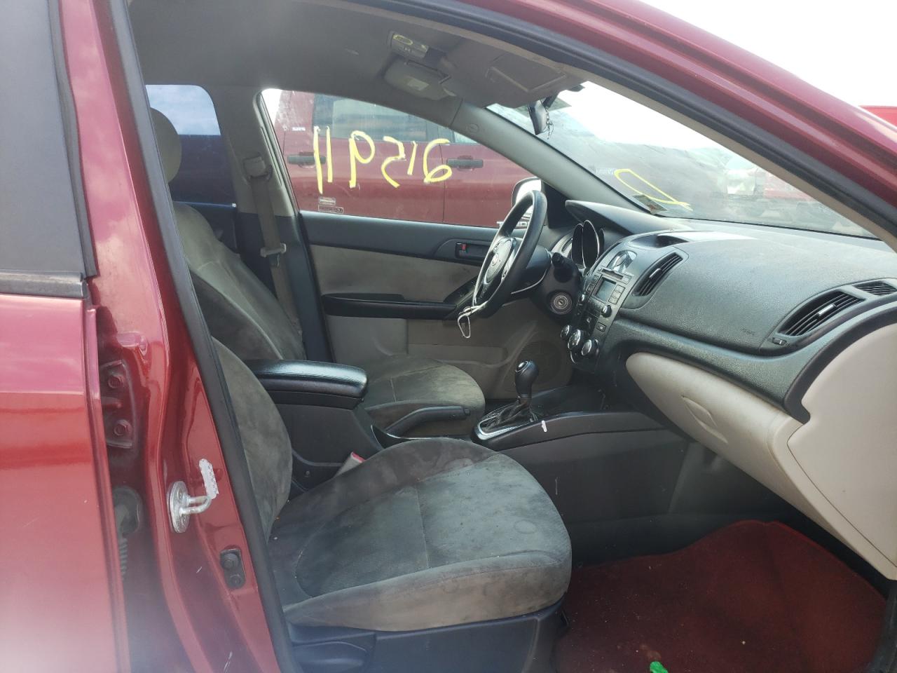 Фото 5 с аукциона – 2012 KIA FORTE EX с VIN KNAFU4A22C5475675