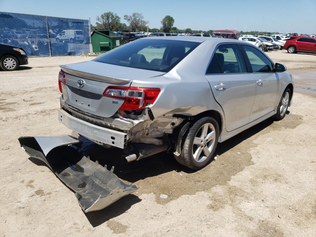 Photo 4 from auction – 2014 TOYOTA CAMRY L with VIN 4T1BF1FK9EU331645