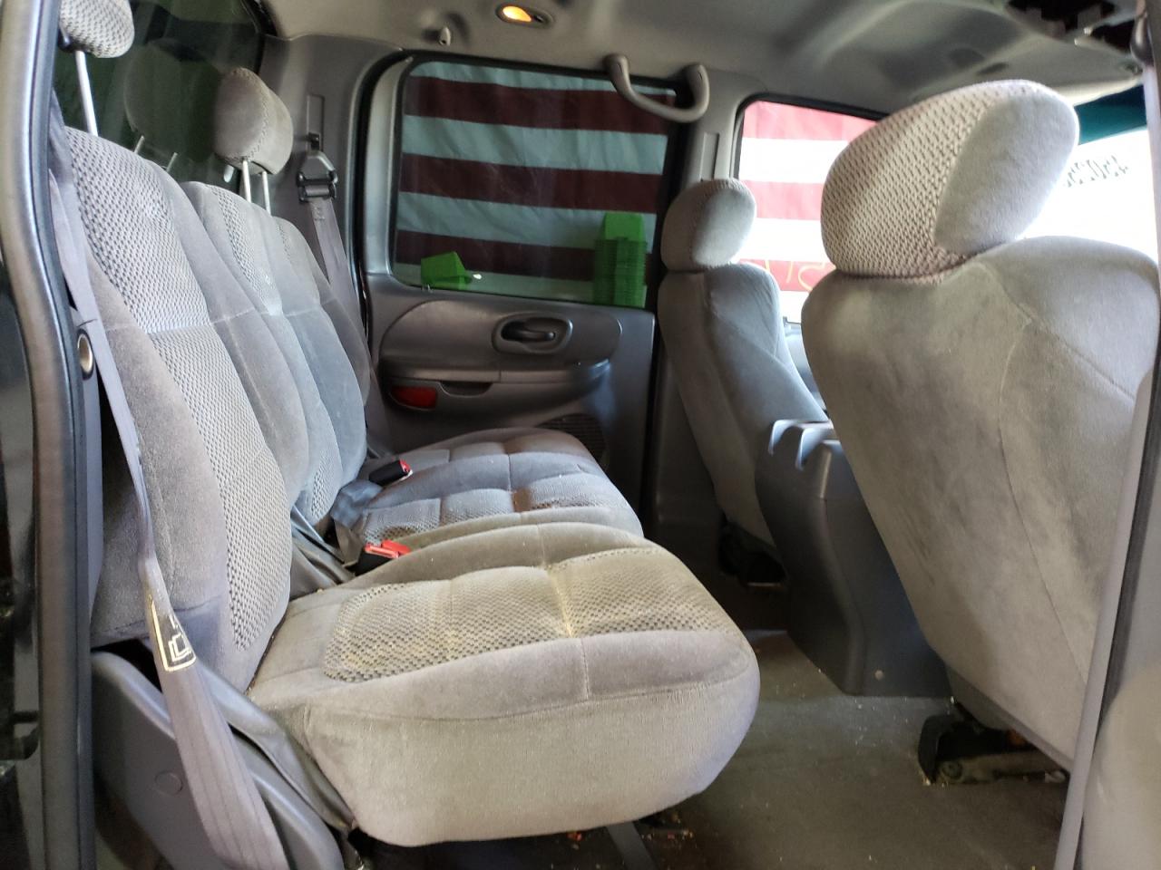 Photo 6 from auction – 2002 FORD F150 SUPER with VIN 1FTRW08L12KA04828