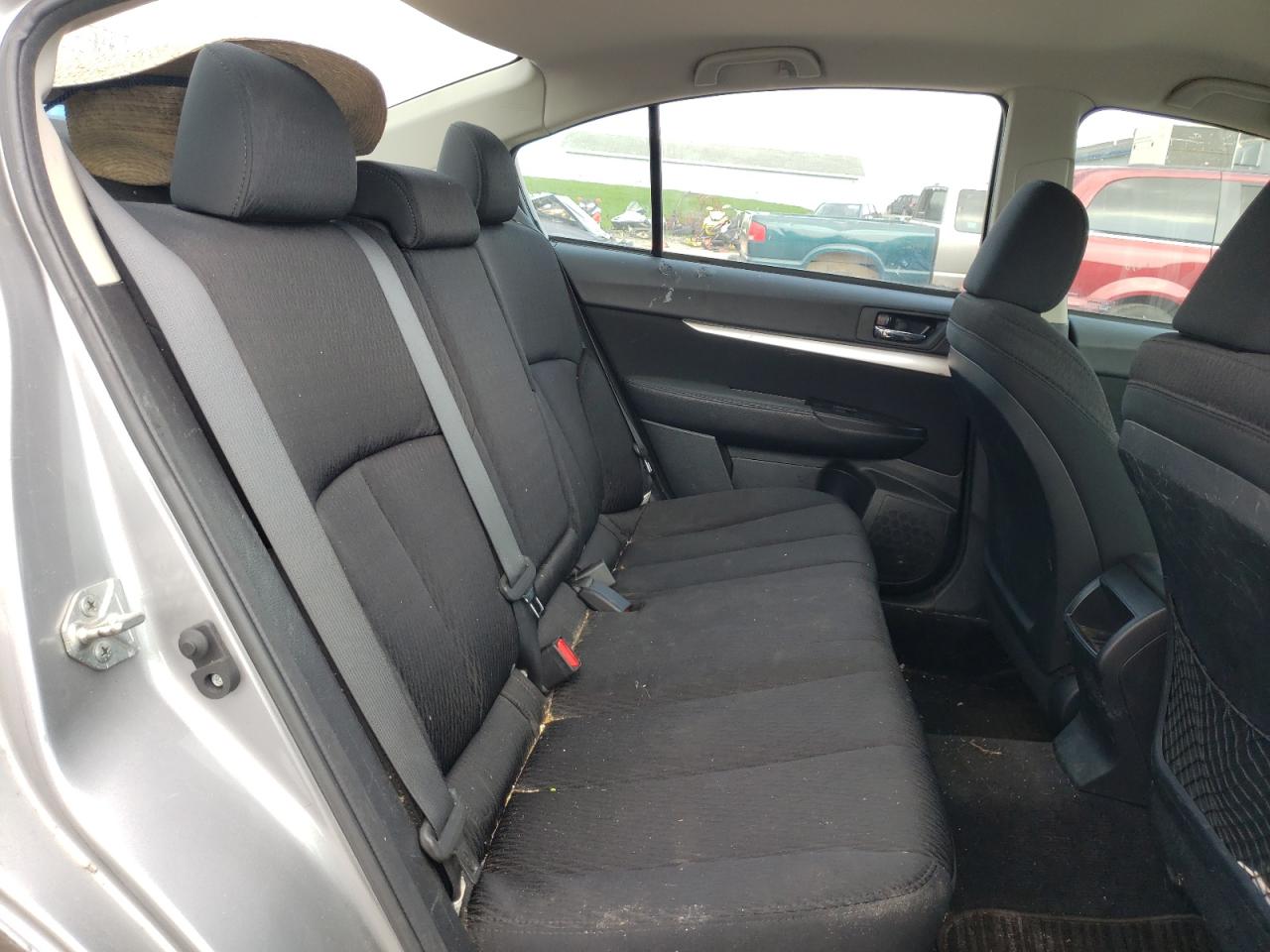 Photo 6 from auction – 2010 SUBARU LEGACY 2.5 with VIN 4S3BMBC66A3237391