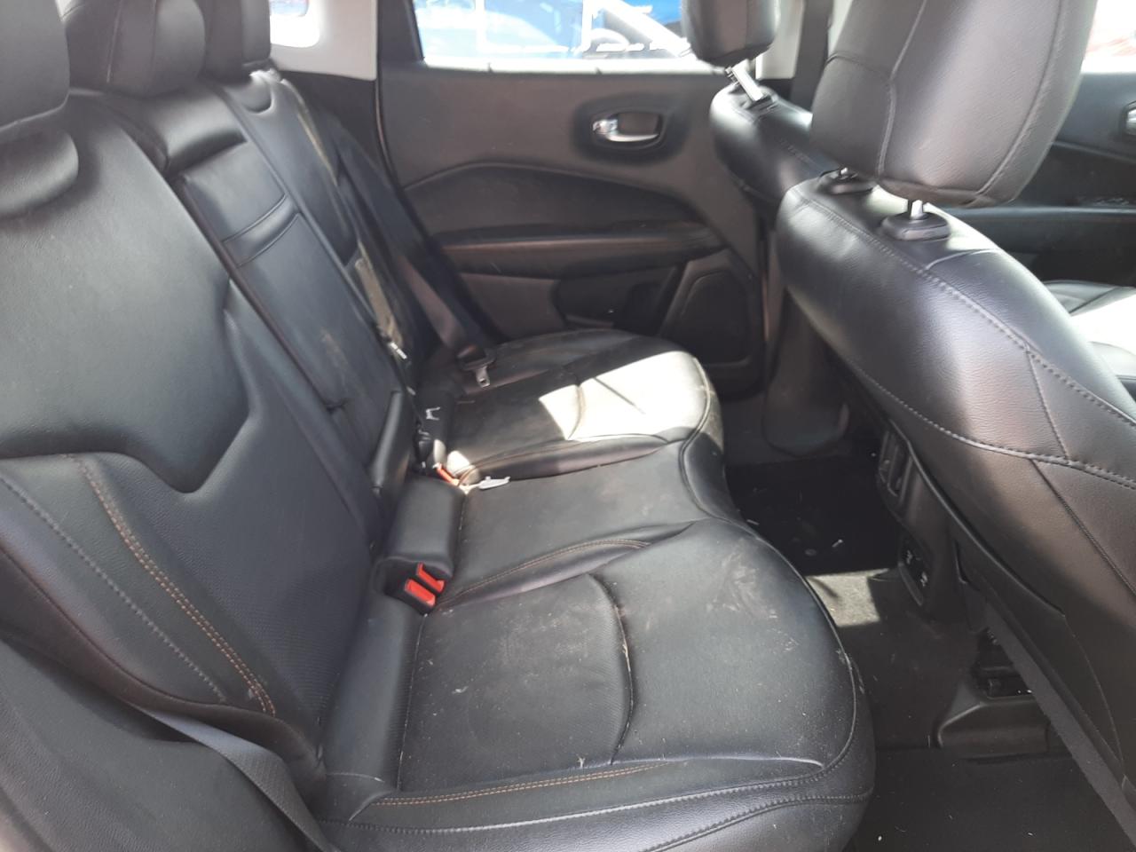 Photo 6 from auction – 2019 JEEP COMPASS LI with VIN 3C4NJCCB2KT664369
