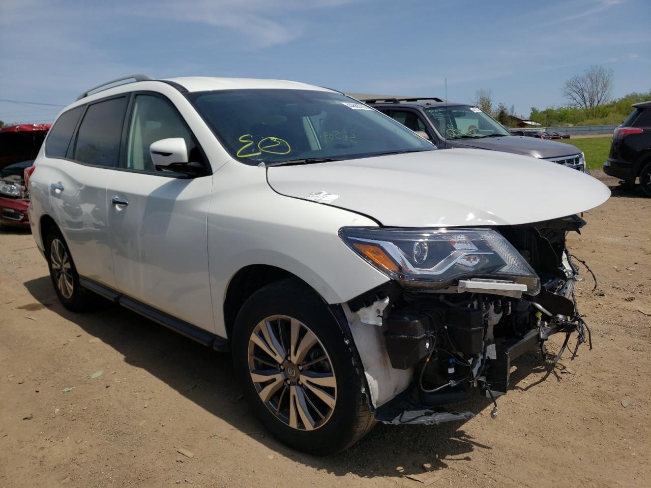 NISSAN PATHFINDER 2020 with VIN 5N1DR2CM1LC609839 - Photo from auction