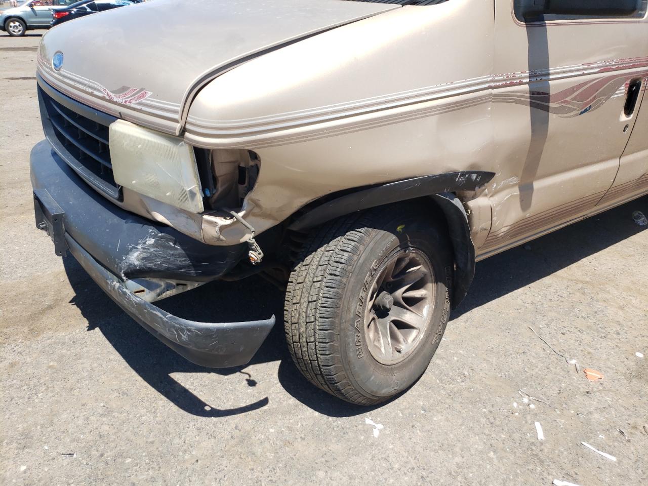 Photo 9 from auction – 1996 FORD ECONOLINE with VIN 1FDEE14H2THA44211