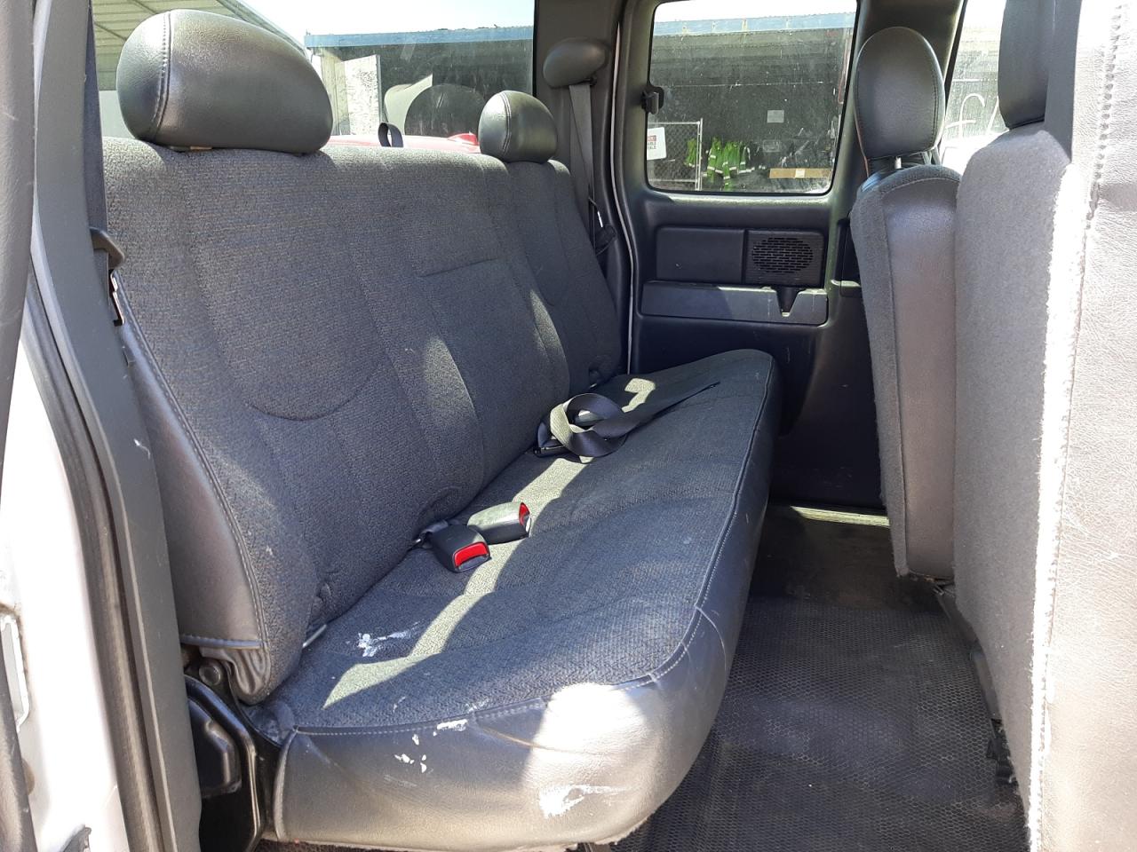 Photo 6 from auction – 2005 GMC NEW SIERRA with VIN 1GTEC19X05Z240221