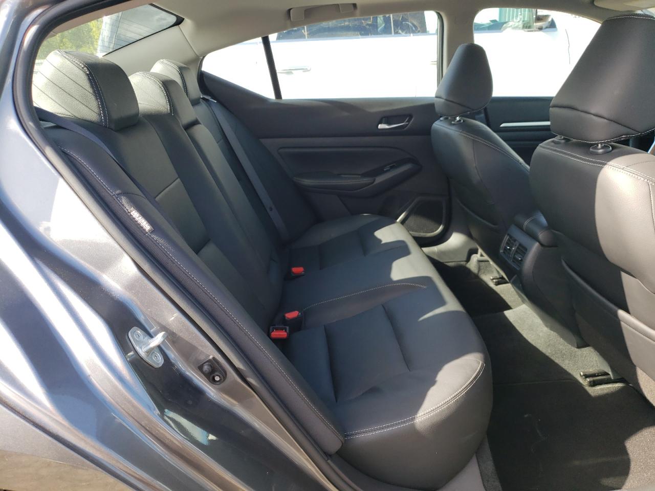 Photo 6 from auction – 2020 NISSAN ALTIMA PLA with VIN 1N4AL4FV2LC179656