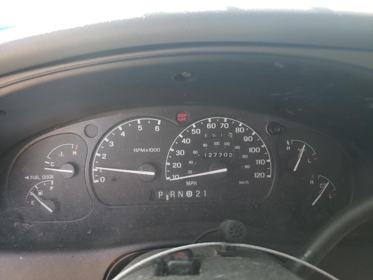 Photo 8 from auction – 2001 FORD RANGER with VIN 1FTYR10U81PB64686
