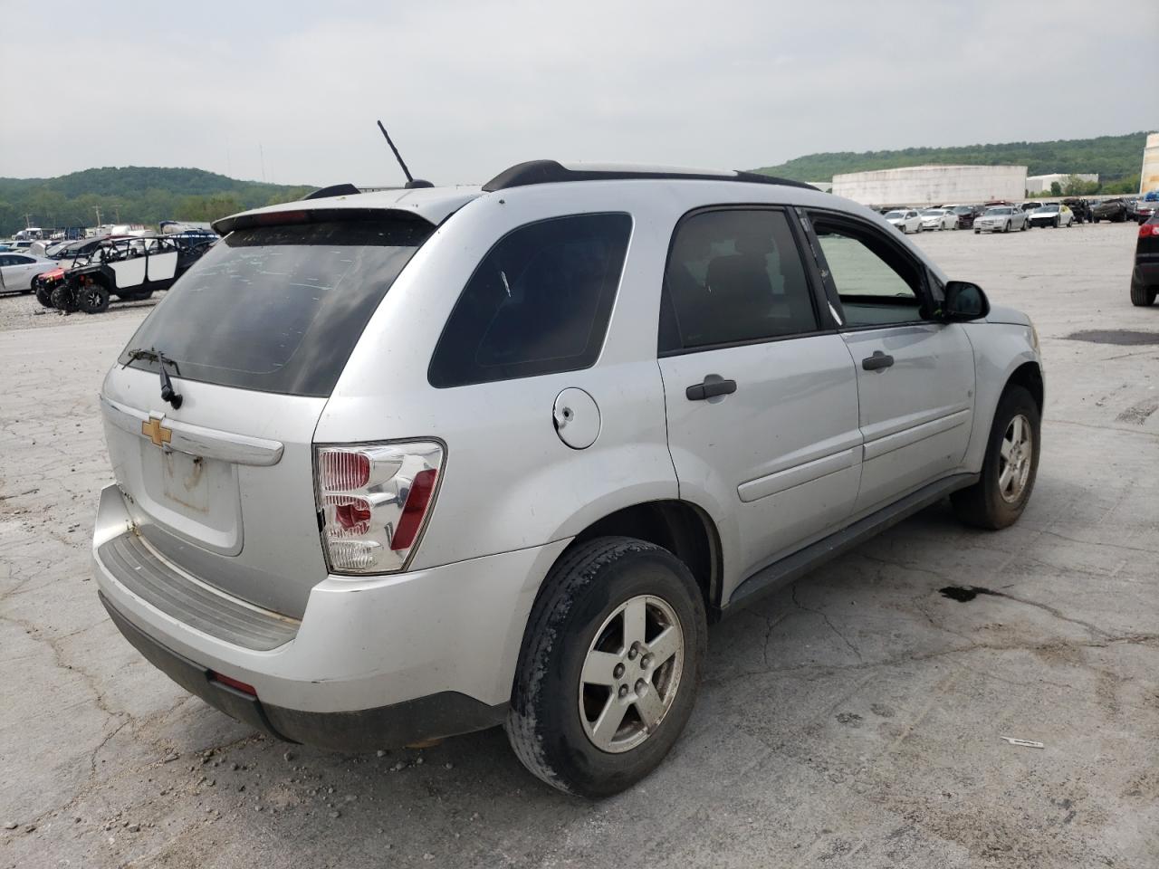 Photo 4 from auction – 2009 CHEVROLET EQUINOX LS with VIN 2CNDL13F696211184