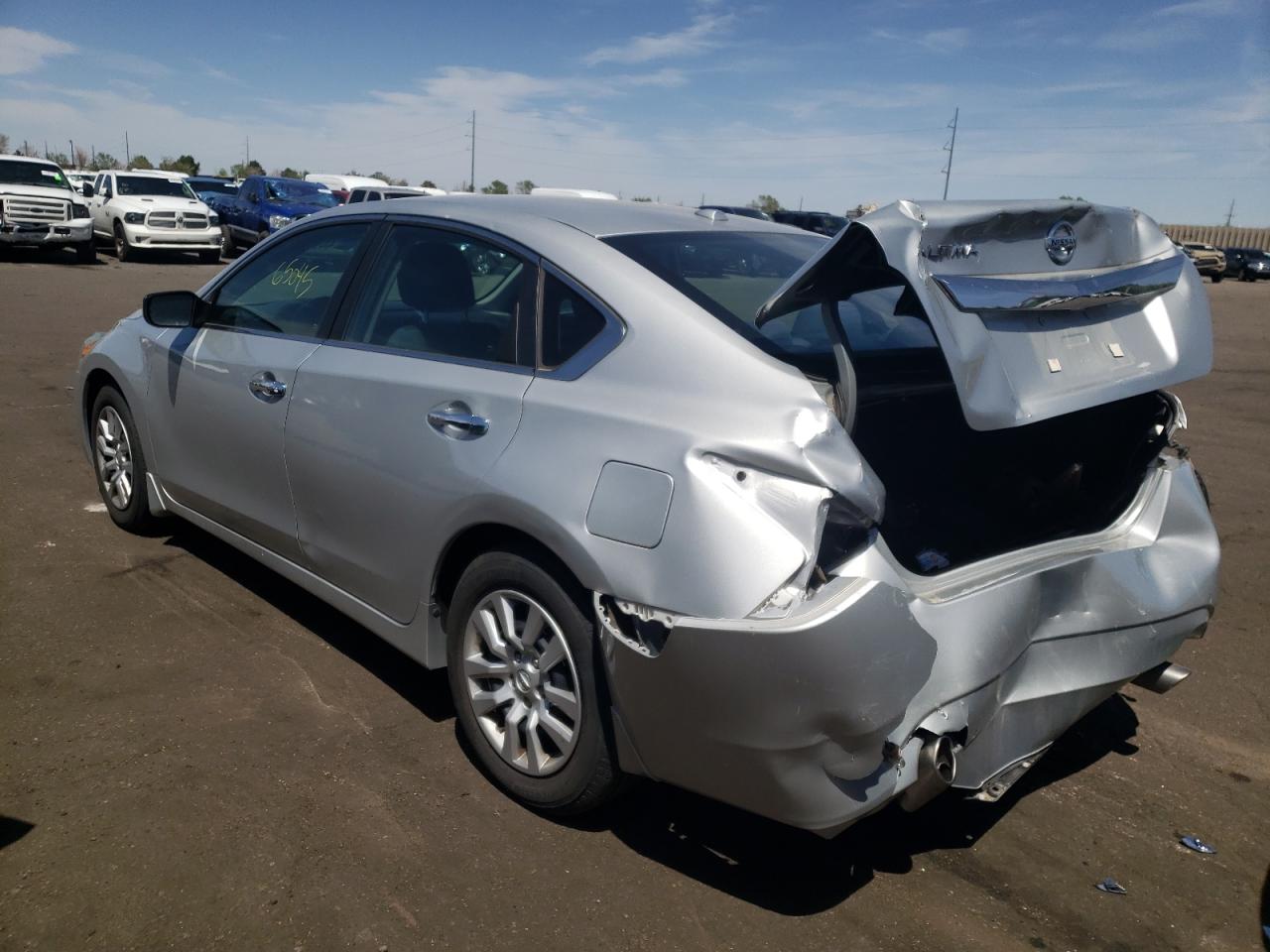 Photo 3 from auction – 2015 NISSAN ALTIMA 2.5 with VIN 1N4AL3AP4FN328032