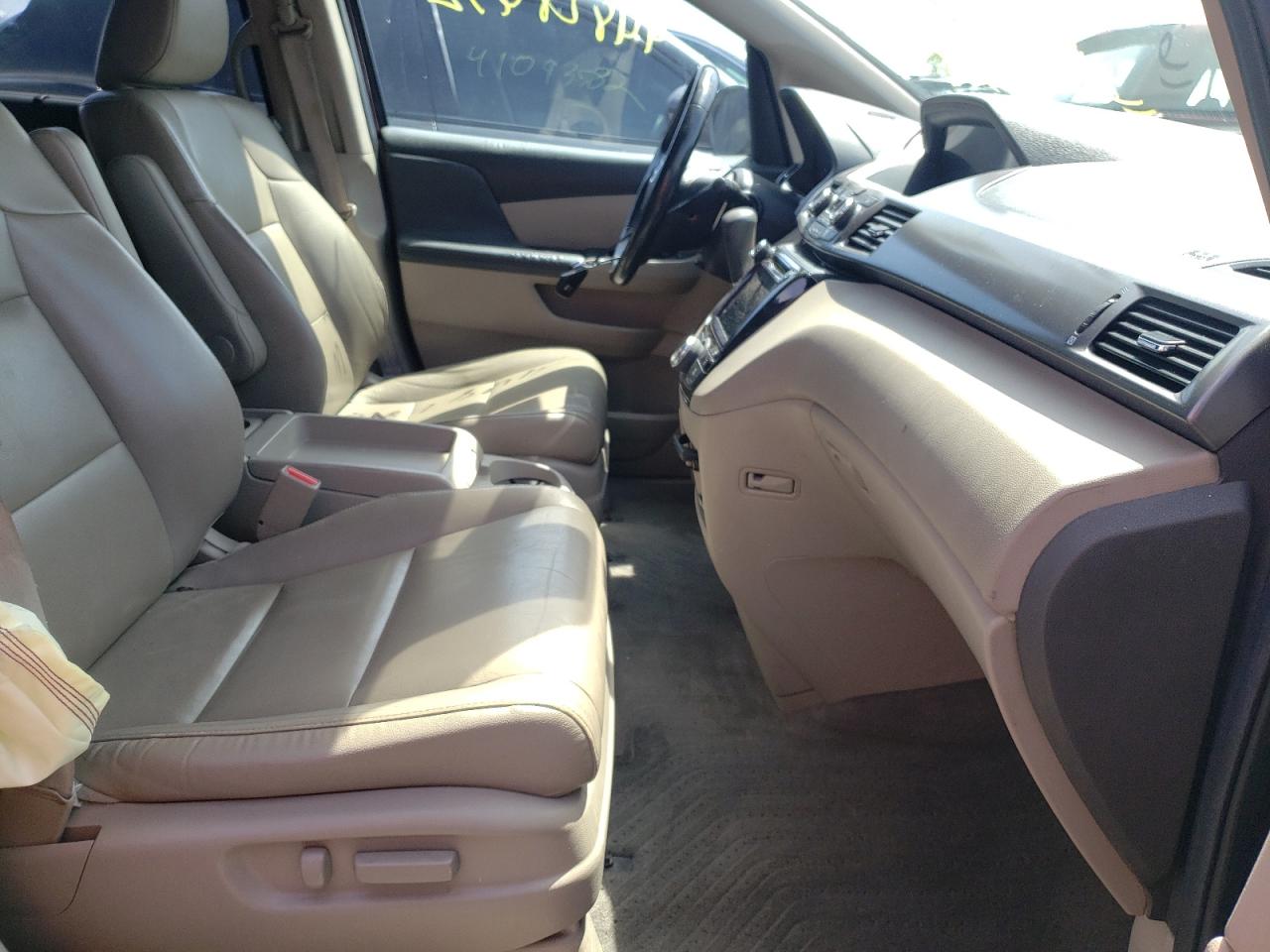 Photo 5 from auction – 2014 HONDA ODYSSEY EX with VIN 5FNRL5H65EB089139