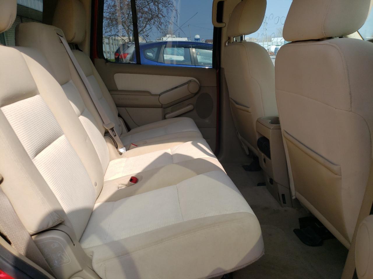 Photo 6 from auction – 2007 FORD EXPLORER X with VIN 1FMEU73E47UB25382