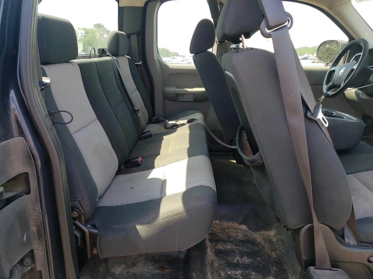 Photo 6 from auction – 2007 CHEVROLET SILVERADO with VIN 1GCEC19X17Z642848