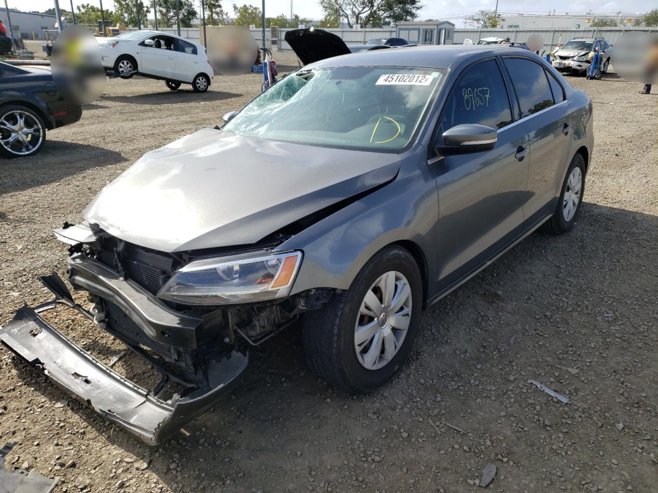 Photo 2 from auction – 2013 VOLKSWAGEN JETTA SE with VIN 3VWDP7AJ3DM427704