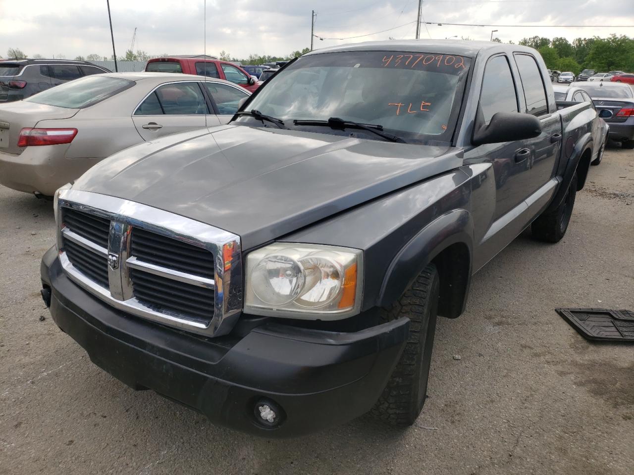 Photo 12 from auction – 2006 DODGE DAKOTA QUA with VIN 1D7HW28K16S706996
