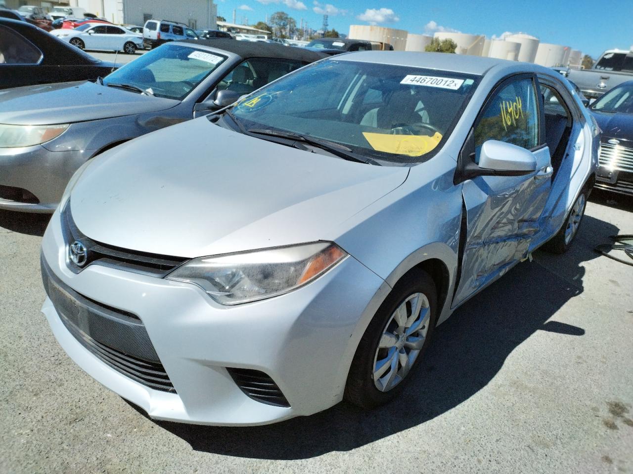 Photo 2 from auction – 2014 TOYOTA COROLLA L with VIN 2T1BURHE1EC045379