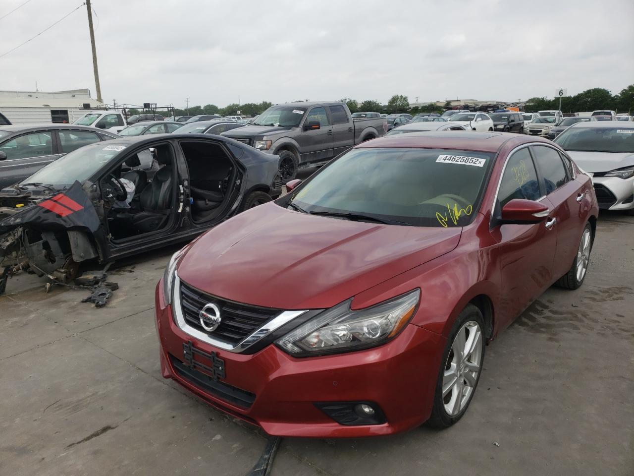 Photo 2 from auction – 2017 NISSAN ALTIMA 3.5 with VIN 1N4BL3AP6HC161787