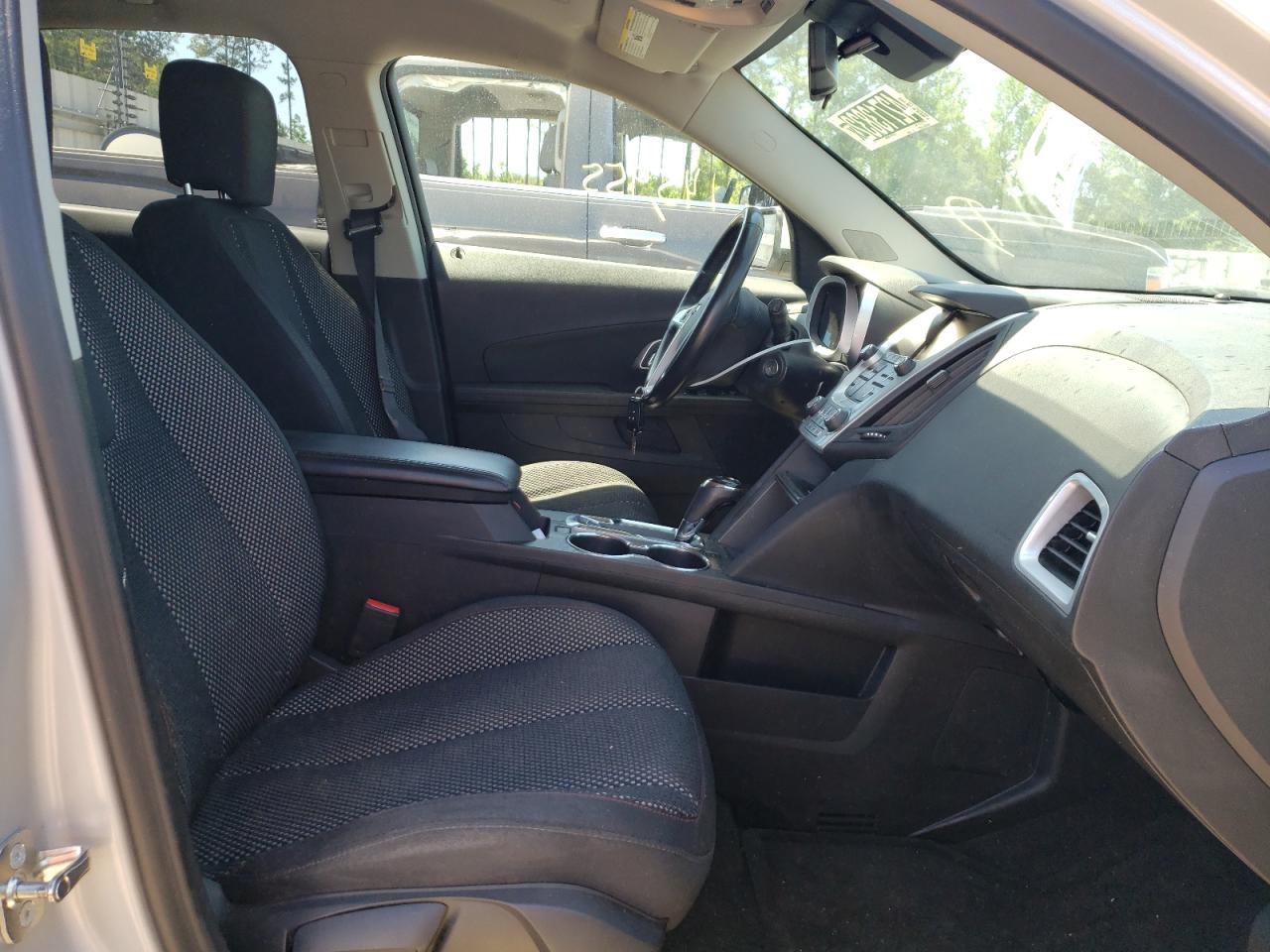 Photo 5 from auction – 2017 CHEVROLET EQUINOX LT with VIN 2GNALCEK9H6273231