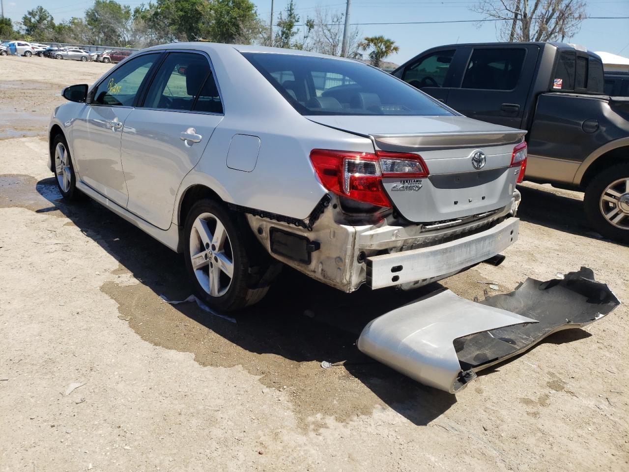 Photo 3 from auction – 2014 TOYOTA CAMRY L with VIN 4T1BF1FK9EU331645