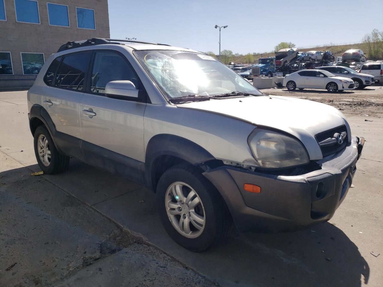 Photo 1 from auction – 2007 HYUNDAI TUCSON SE with VIN KM8JN72D67U616699