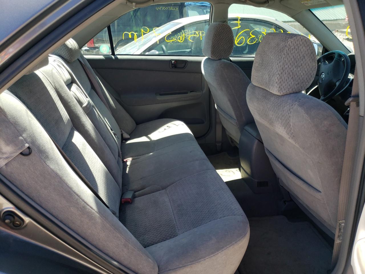 Photo 6 from auction – 2002 TOYOTA CAMRY LE with VIN 4T1BE32K42U609349