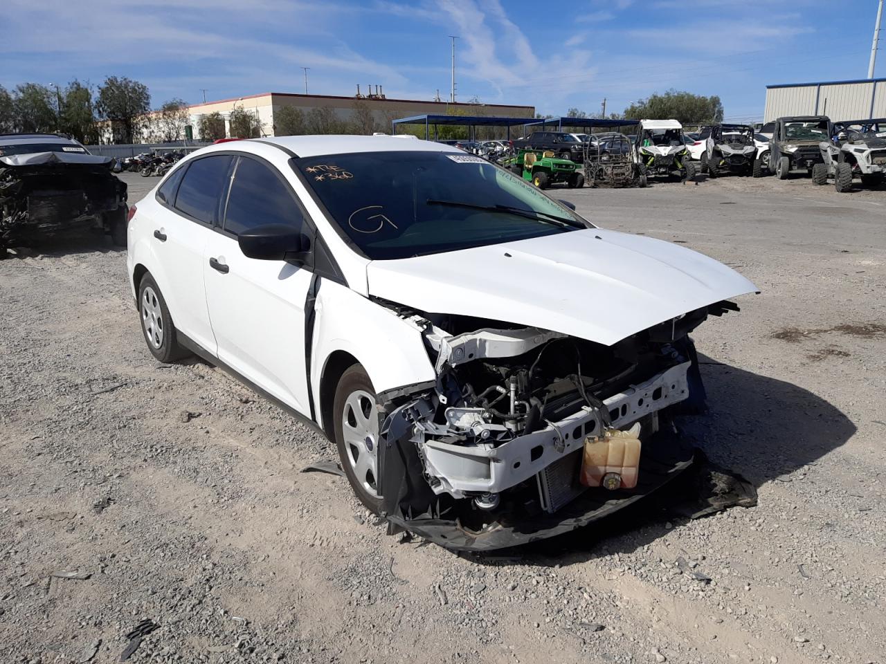 FORD FOCUS S 2018 con VIN 1FADP3E28JL322741 - Foto de la subasta