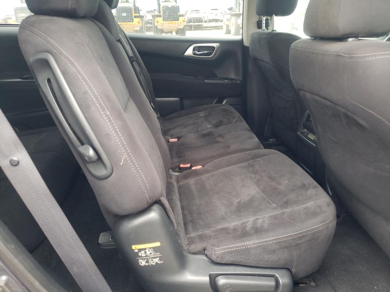 Photo 6 from auction – 2014 NISSAN PATHFINDER with VIN 5N1AR2MNXEC621551