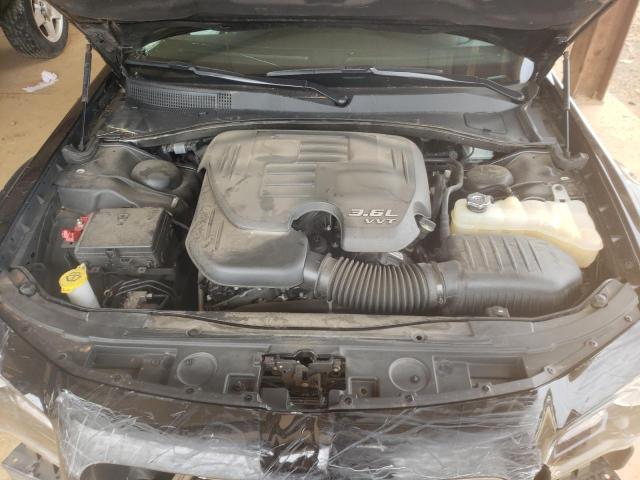 Photo 7 from auction – 2017 CHRYSLER 300 S with VIN 2C3CCABG2HH599760