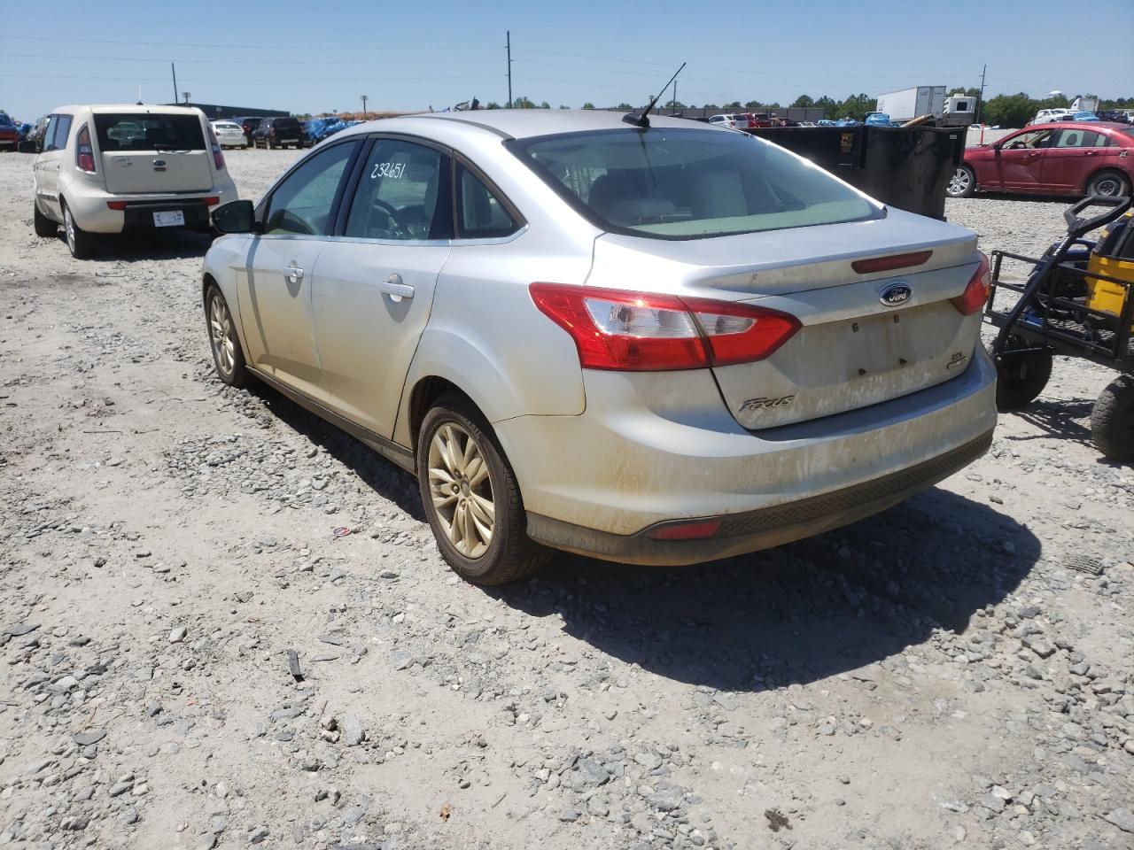 Photo 3 from auction – 2012 FORD FOCUS SEL with VIN 1FAHP3H21CL423717