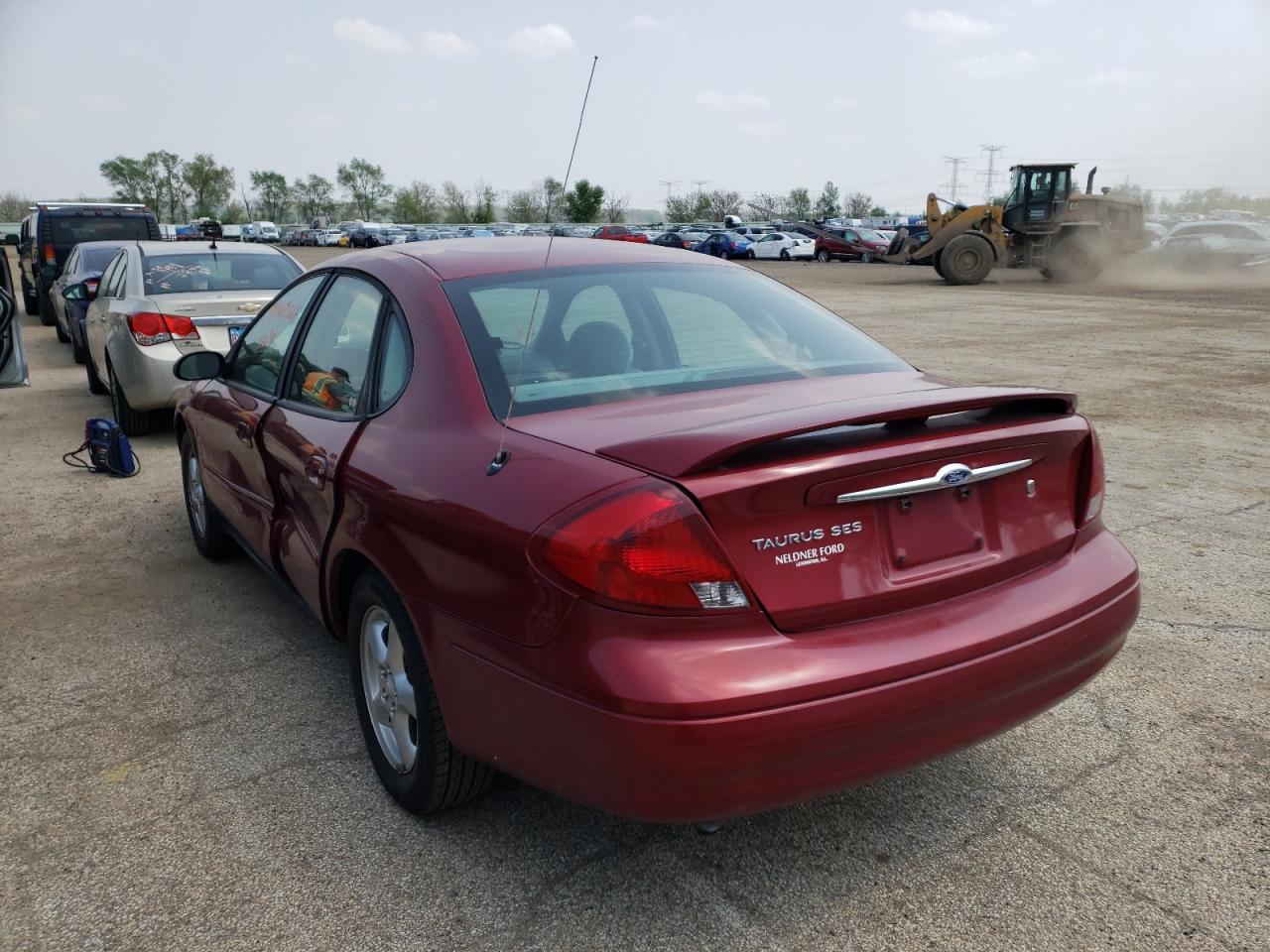 Photo 3 from auction – 2002 FORD TAURUS SES with VIN 1FAFP55272A268334