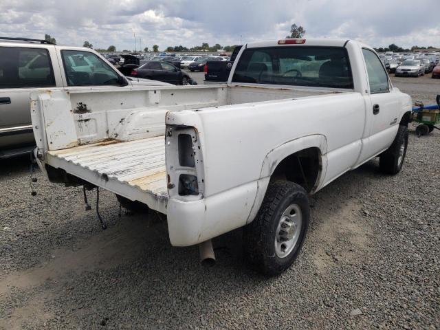 Photo 4 from auction – 2001 CHEVROLET SILVERADO with VIN 1GBHC24161E298541