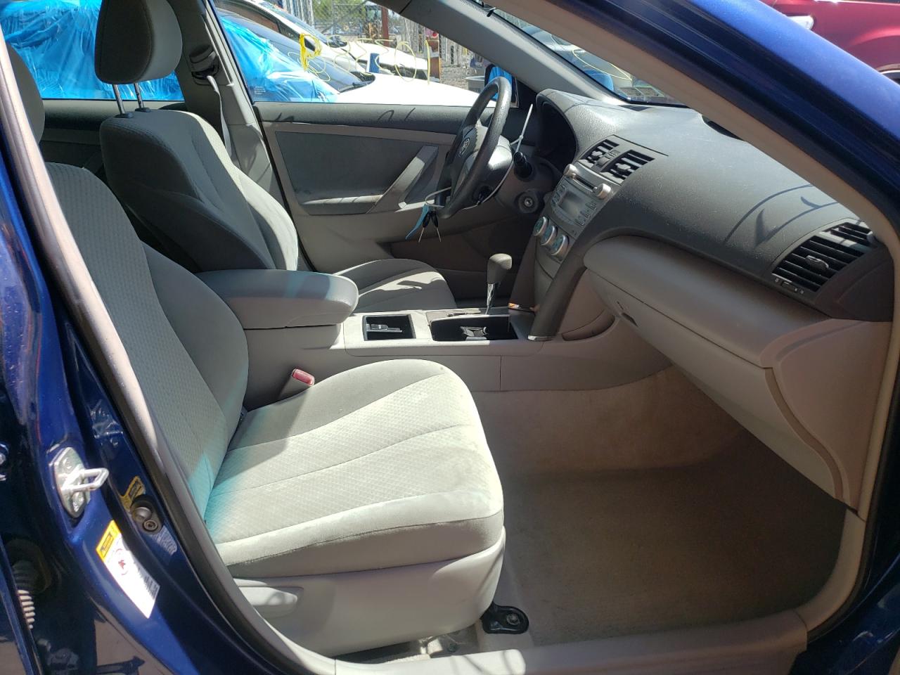 Photo 5 from auction – 2009 TOYOTA CAMRY BASE with VIN 4T1BE46K19U407580