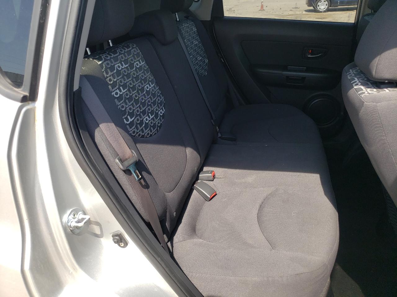 Photo 6 from auction – 2011 KIA SOUL + with VIN KNDJT2A21B7319747