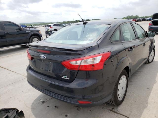 Photo 4 from auction – 2013 FORD FOCUS SE with VIN 1FADP3F22DL250096