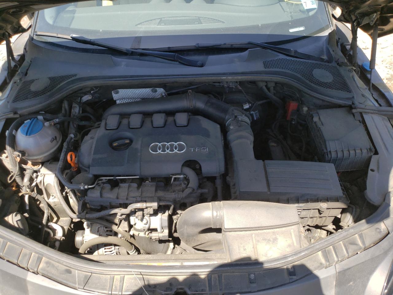 Photo 7 from auction – 2009 AUDI TT with VIN TRUGF38J591006465