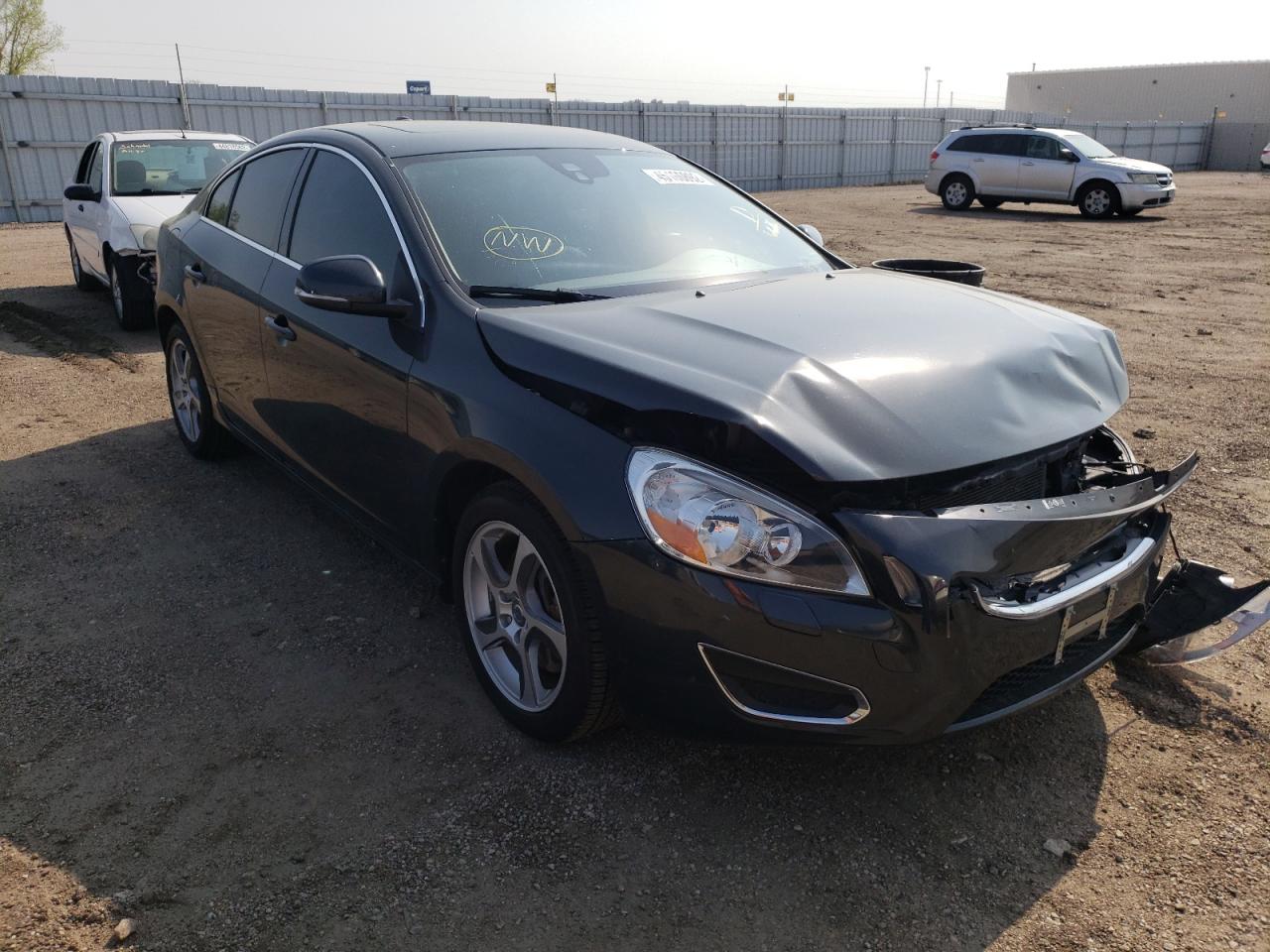 VOLVO S60 T5 2013 with VIN YV1612FH9D2206616 - Photo from auction